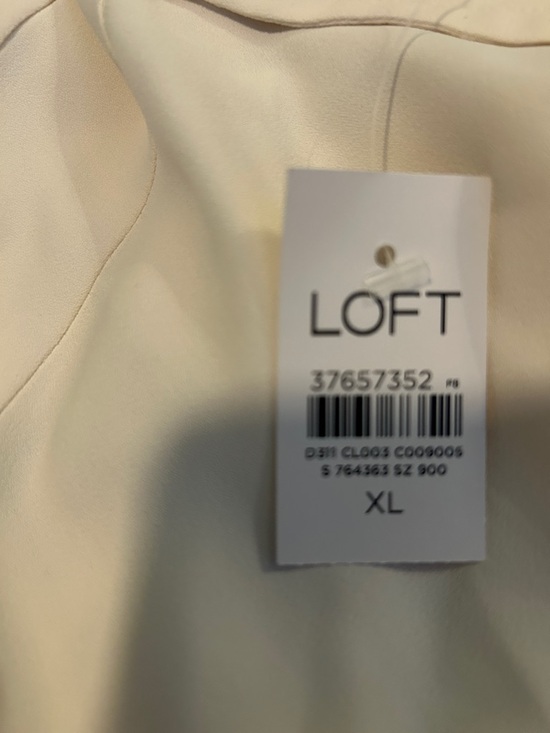 LOFT Cream Button Down Blouse with Black Tie Nevk Sz XL NWT - Picture 8 of 8